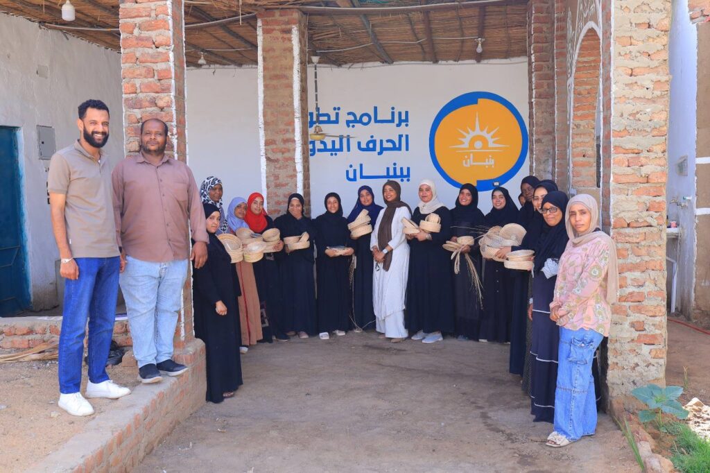 اختتام المرحلة التدريبية الأولى من برنامج تطوير الحرف اليدوية ببنبان بدعم من جمعية مستثمري الطاقة الشمسية