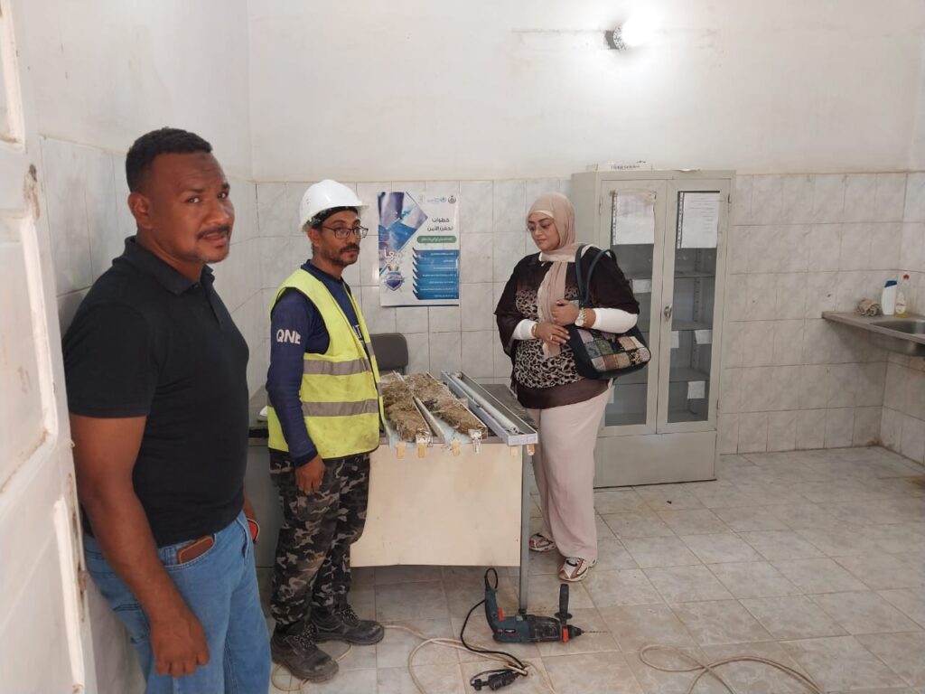 جمعية مستثمري الطاقة الشمسية ببنبان تدعم تطوير الوحدات الصحية النموذجية في قرى بنبان بحري والرقبة